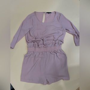 Women’s Romper Mid length sleeves Size XL